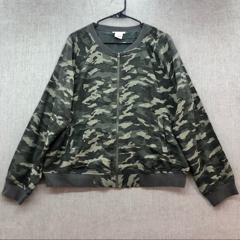 BeachLunchLounge Green Camo Full Zip Front Light Jacket Size XL